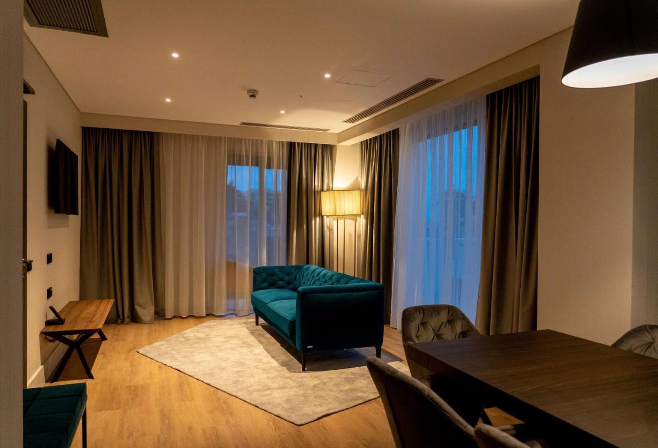 Radisson Blu Aurum Hotel, Braşov Dış mekan fotoğraf A suite at the hotel
